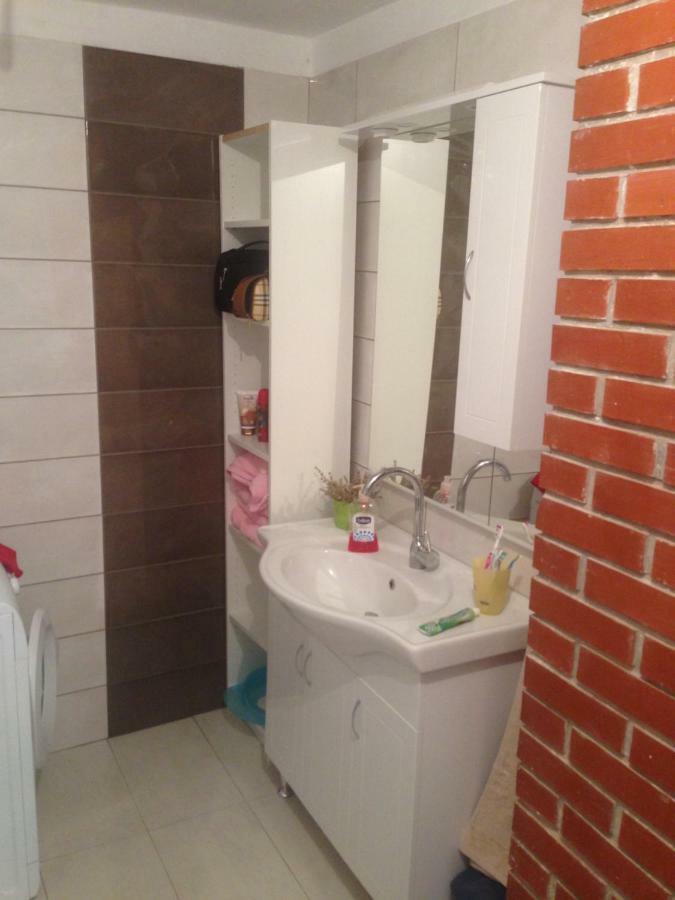 Kornić Lili Apartments, Sv Dunata 18 מראה חיצוני תמונה