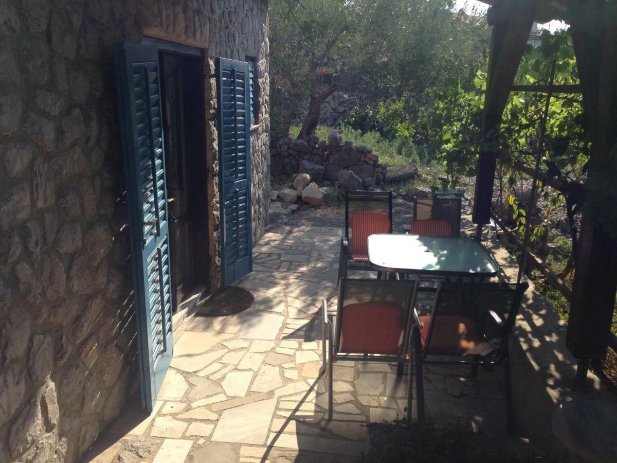 Kornić Lili Apartments, Sv Dunata 18 מראה חיצוני תמונה